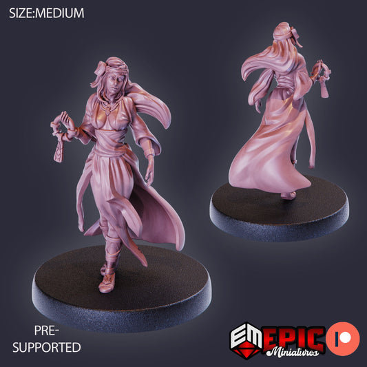 Vampire Hunter/Huntress (4 Variants) - Epic Miniatures