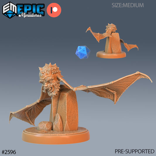 Flying Head - Crazy (3 Variants Available) - Epic Miniatures