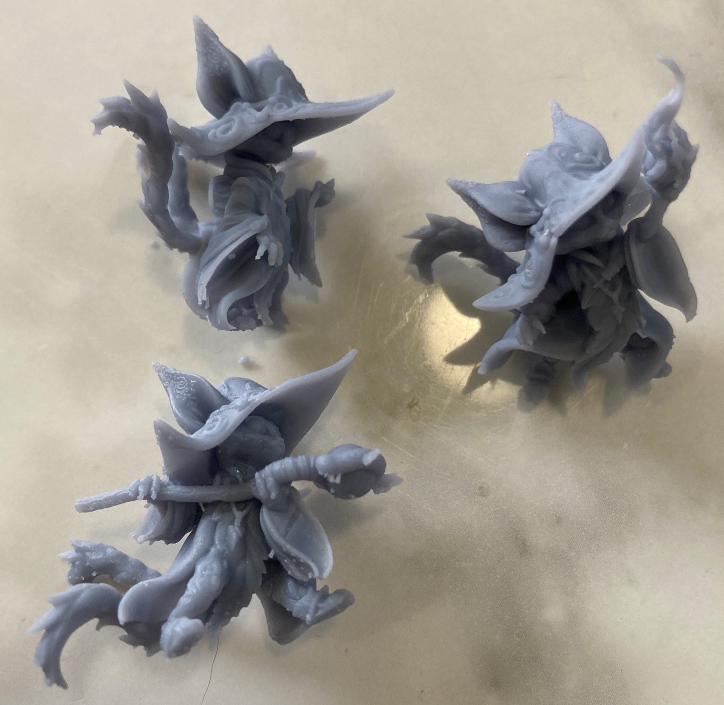 Cat Folk Druid (3 Variants Available) - Epic Miniatures