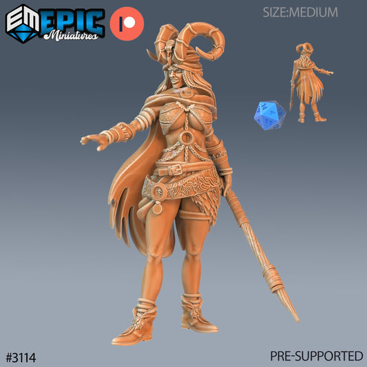 Druid Player Character (3 Variants Available) - Epic Miniatures