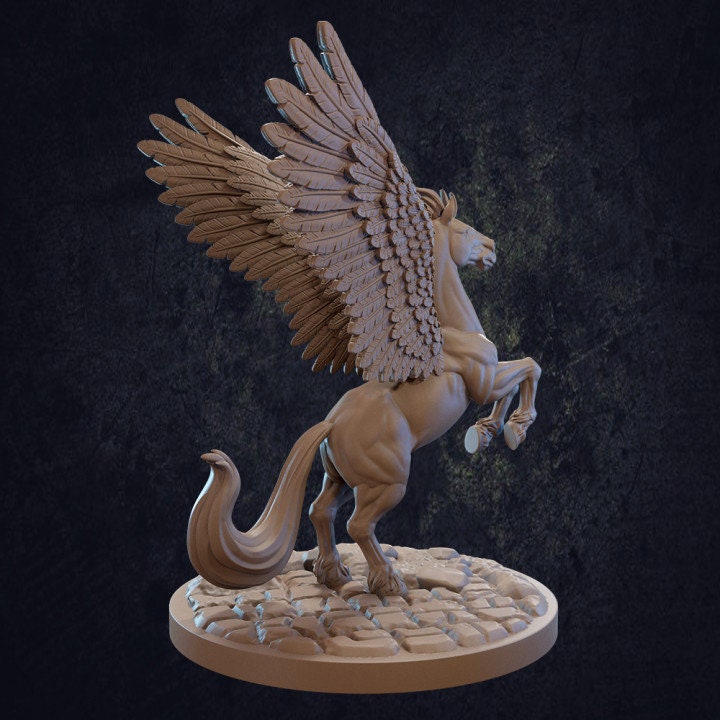 Thunderclap the Pegasus (2 Variants Available) - Dragon Trapper's Lodge